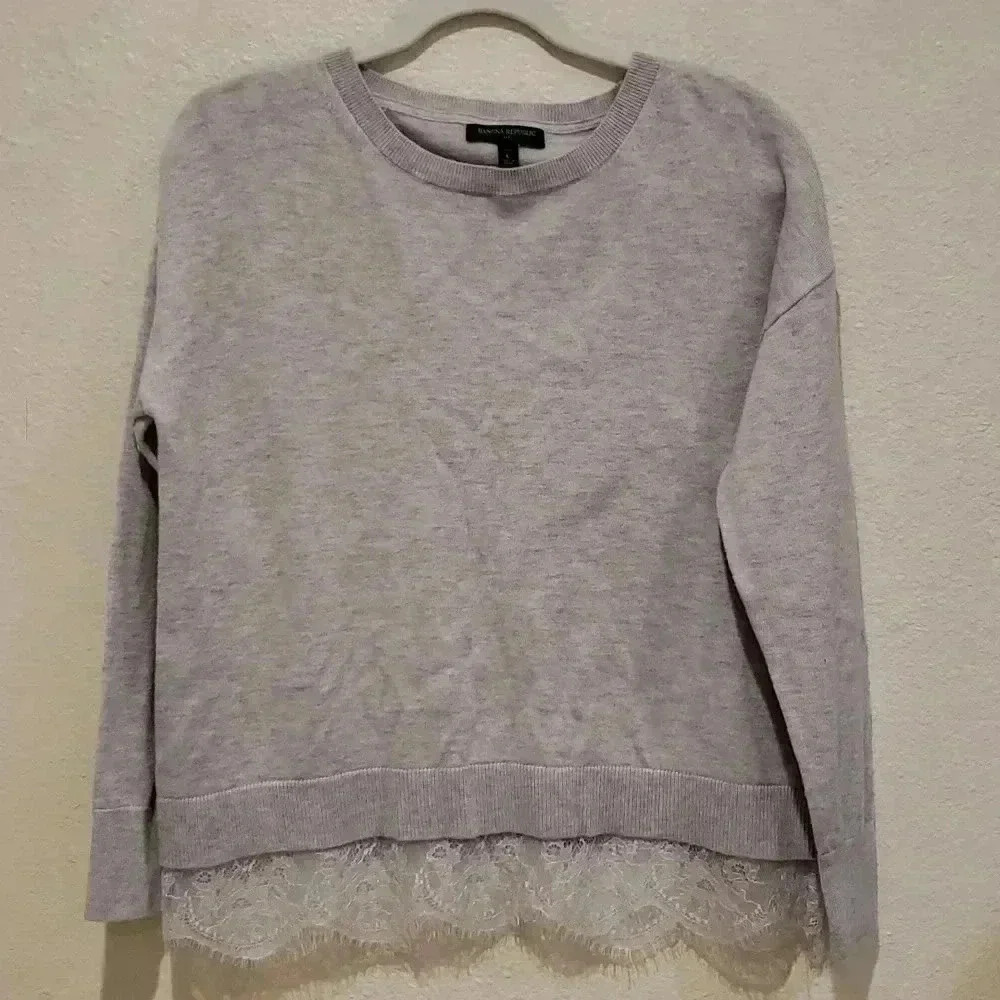 Banana Republic Crew Neck Sweater